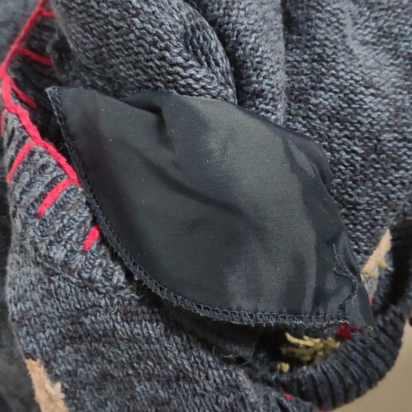 Heirloom Collectables Women's Blue & Red Valentine's Button Down Cardigan Large - Picture 11 of 13